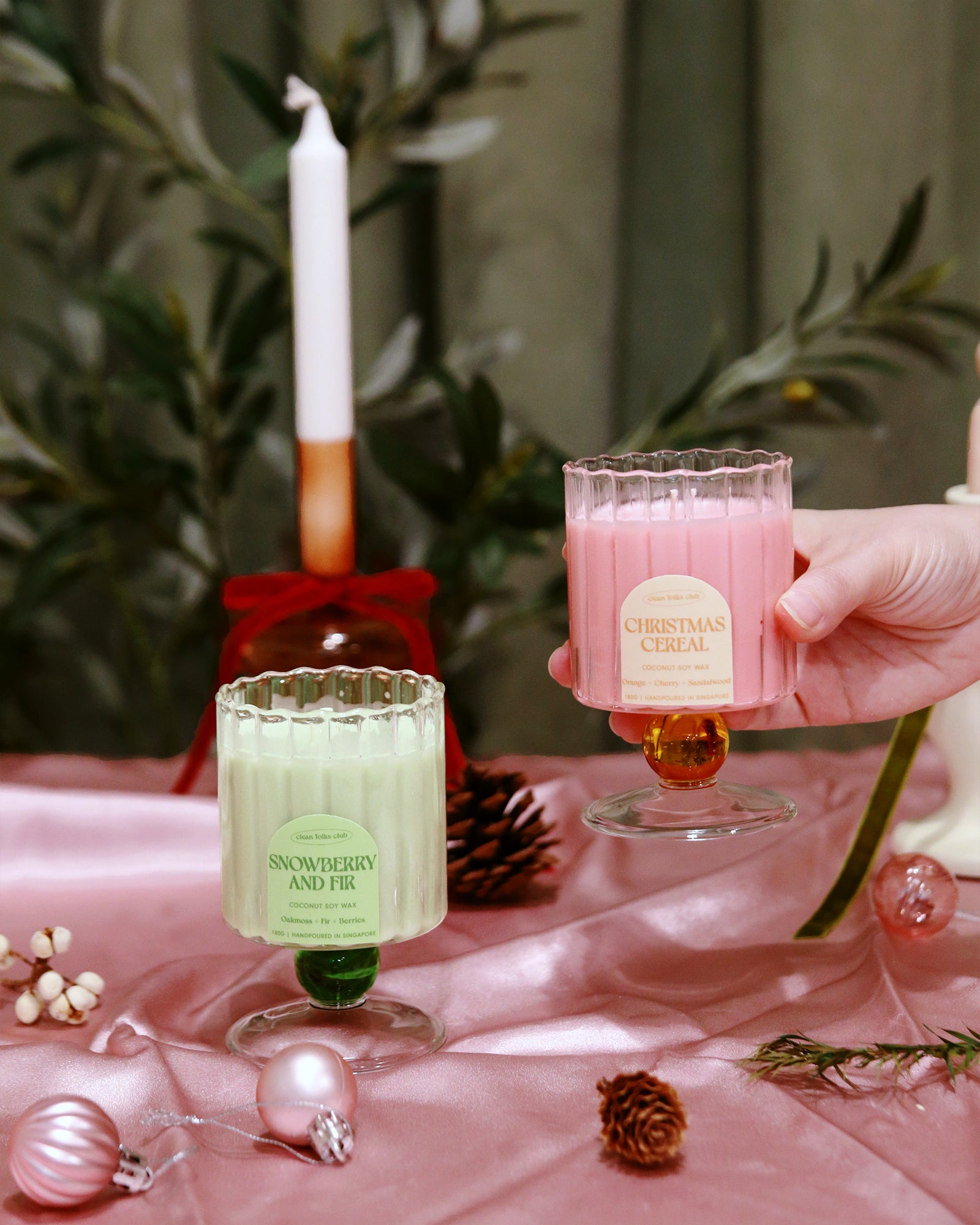 Xmas2024pics-candles2.jpg