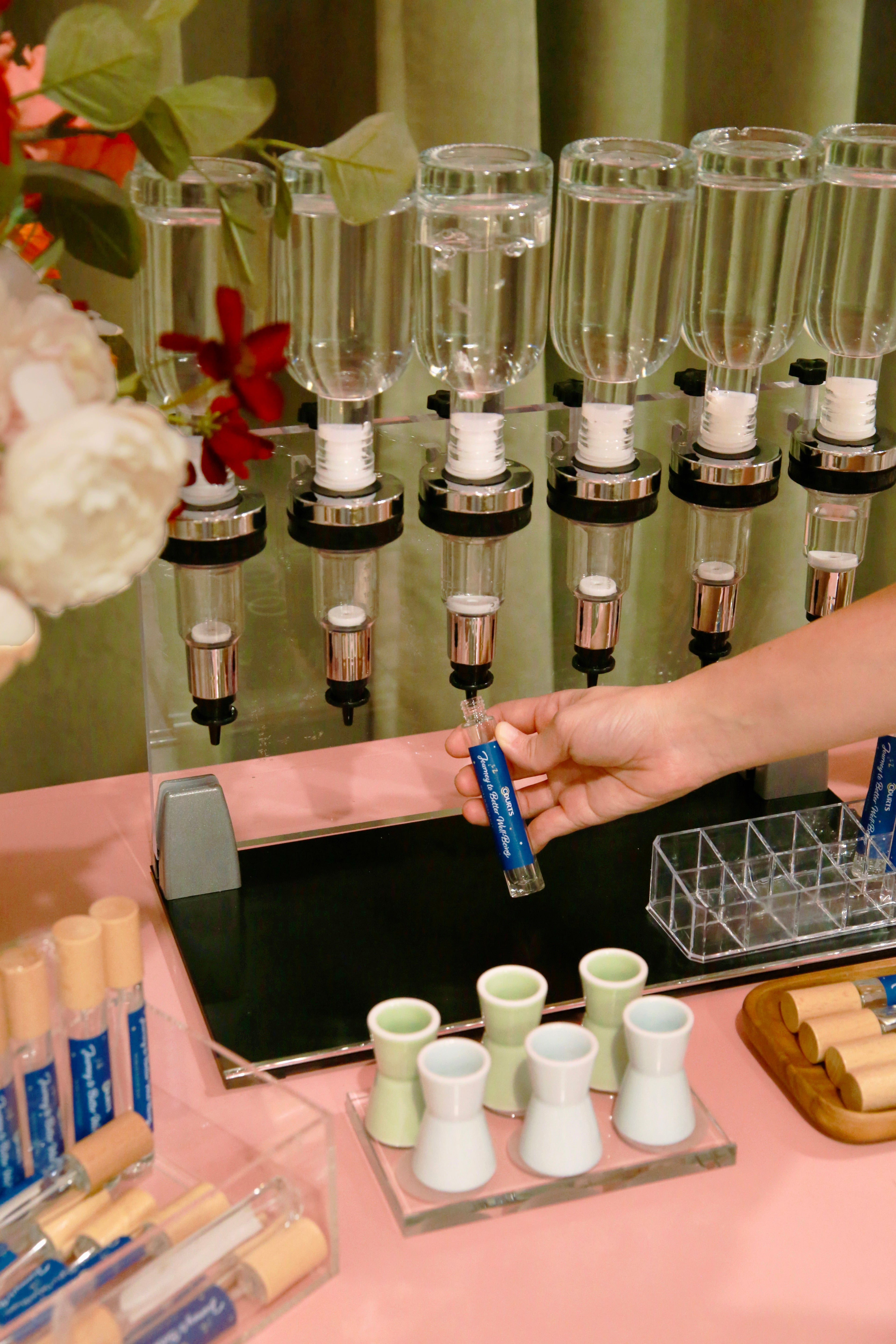 fragrance_bar_2.jpg