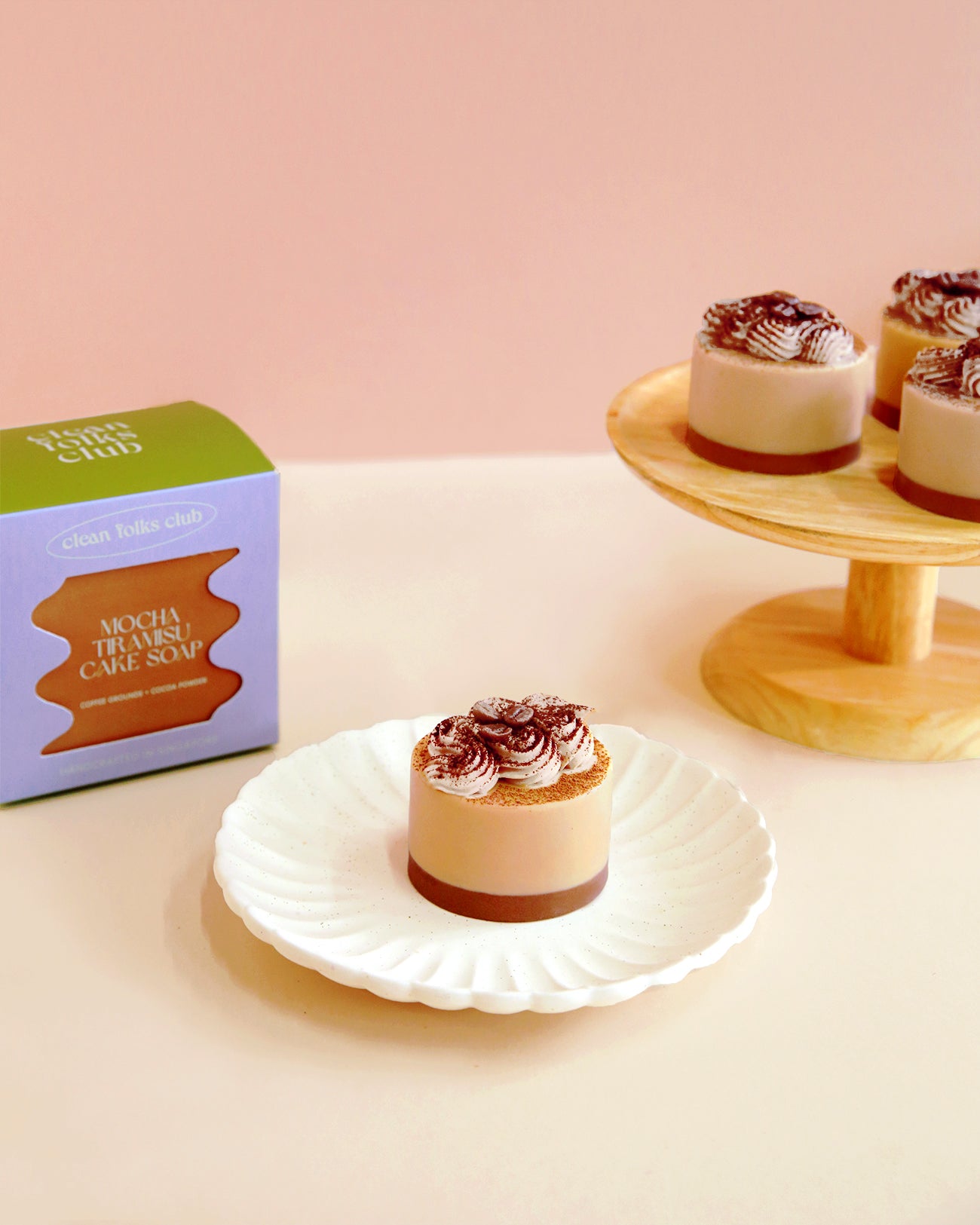 MochaTiramisucakesoap2-editcream_ecff5927-488a-4d88-904b-c637ac02d4ab.jpg