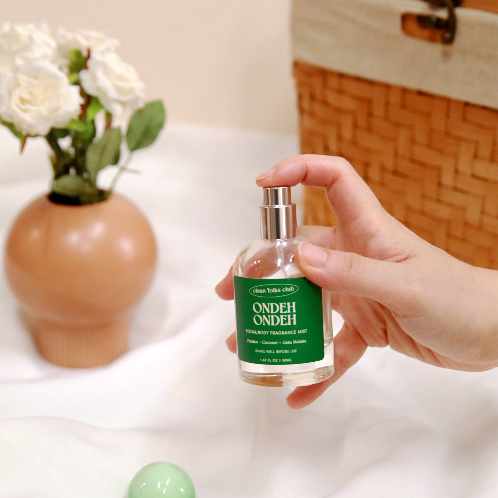 Ondeh_ondeh_spray_2.jpg