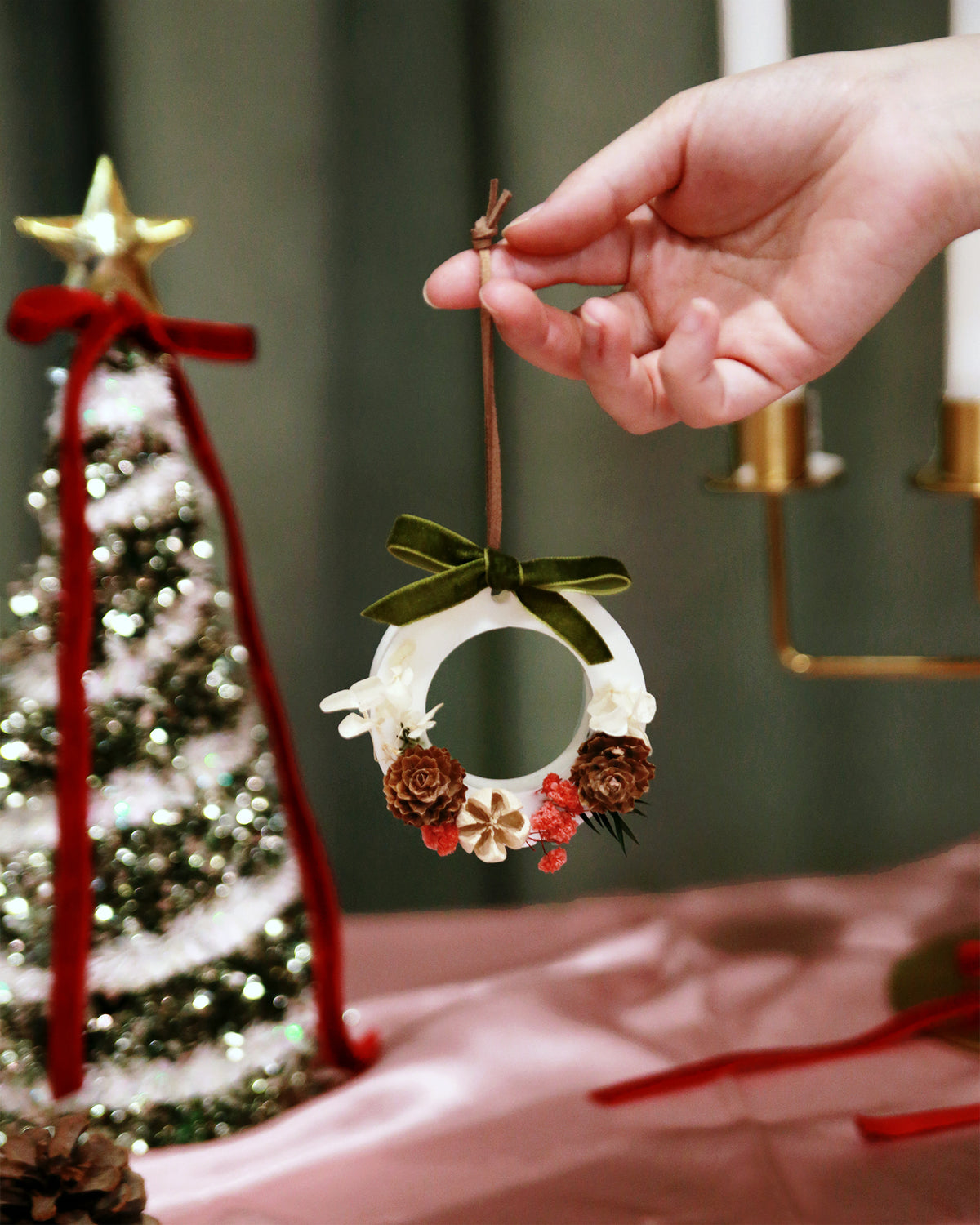 Holiday Wreath Scented Tablet